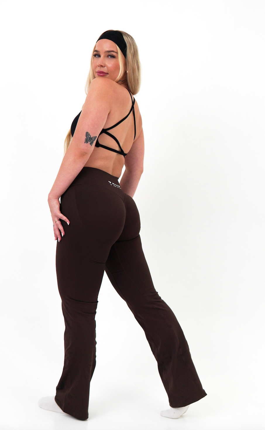 Sculpt Flare V-shape Truffle