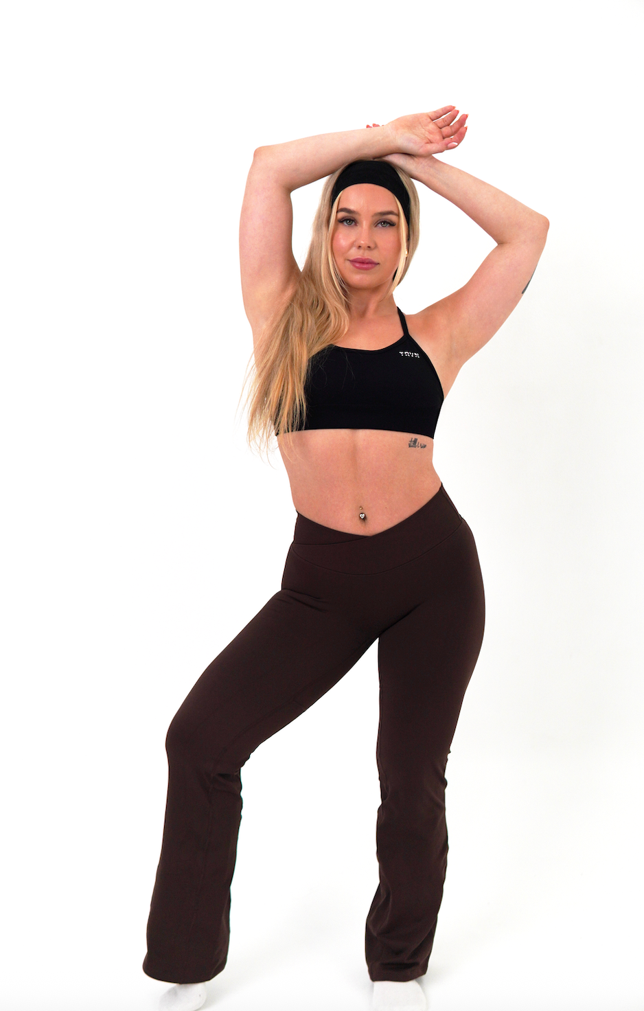 Sculpt Flare V-shape Truffle