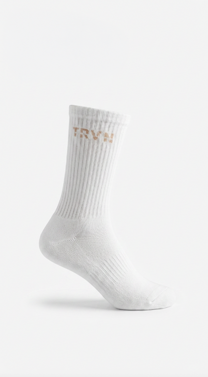 1 pk Hvite Ribbestrikkede Sokker – TRVN (Beige Logo)