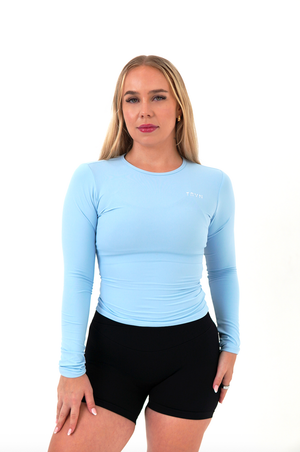 Forhåndsbestilling 20. mars: Base Genser